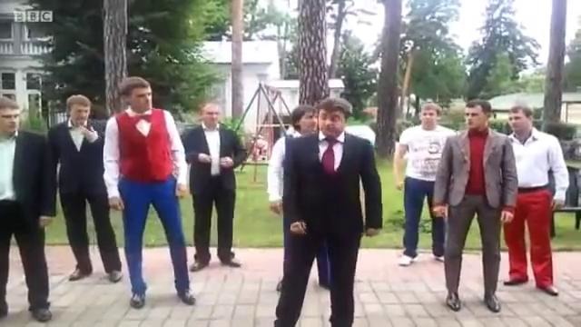 Пародию на танец Медведева убрали из эфира