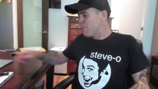 PRANK! The Black Eye Game – Steve-O