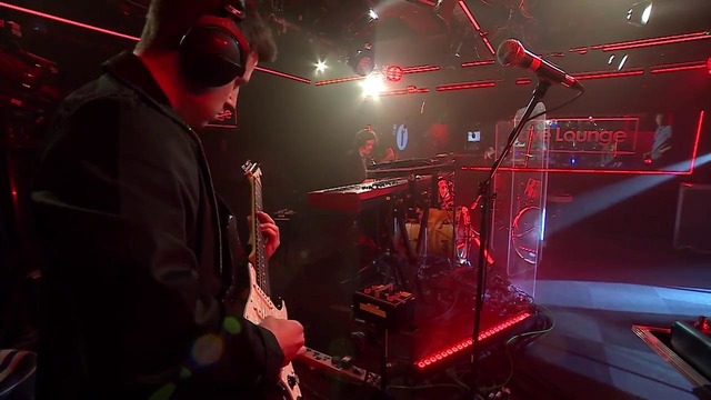 London Grammar – Oh Woman Oh Man In The Live Lounge 2017
