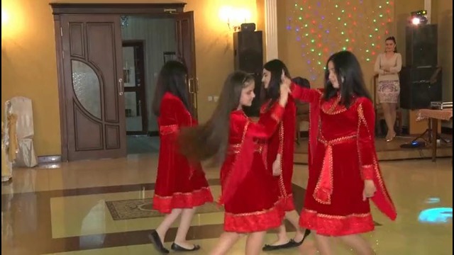 Национальный Армянский танец
