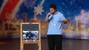 Парень пародирует звуки болидов F1 – Australia’s Got Talent