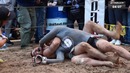 Рэгбист против бойца MMA бой №1