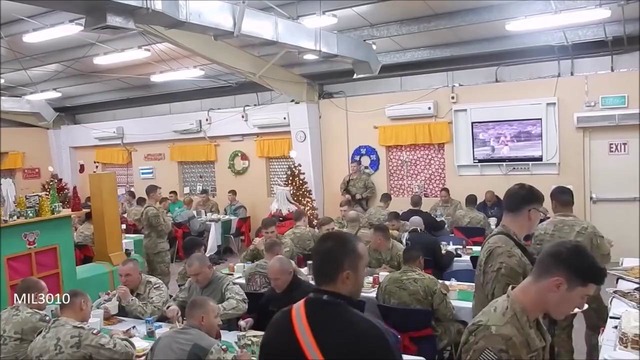 Рождество на базе в Афганистане – США Армия