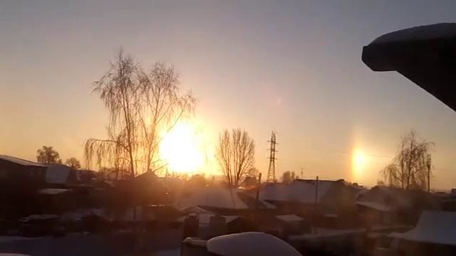 В небе Челябинска взошло три солнца