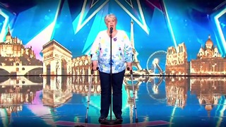 Певица с оперным голосом заработала золотую кнопку на шоу талантов во Франции