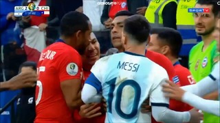 Месси удален с поля в матче за бронзу Кубка Америки против Чили