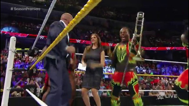 Raw, Sept. 14, 2015 The Authority dances with The New Day