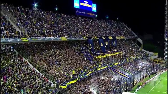 Фантастическая атмосфера на стадионе перед матчем «Бока Хуниорс» – «Ривер Плейт»