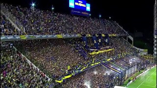 Фантастическая атмосфера на стадионе перед матчем «Бока Хуниорс» – «Ривер Плейт»