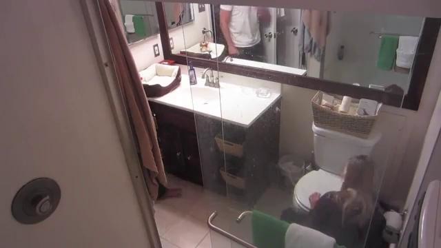 PrankvsPrank – Cat poop prank – prankvsprank