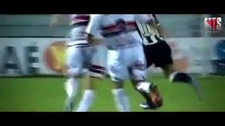 Neymar Jr vs Gareth Bale – Freestyle, Velocity & Dribbling – (Part 1) 2013