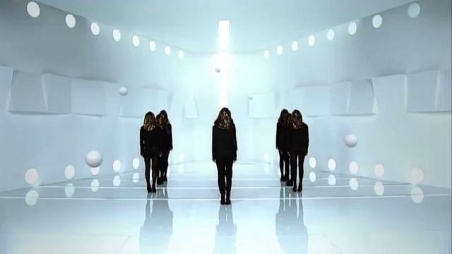 Girls Generation Run Devil Run (3D Version) MusicVideo