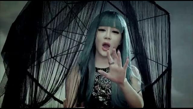 2NE1 – It Hurts