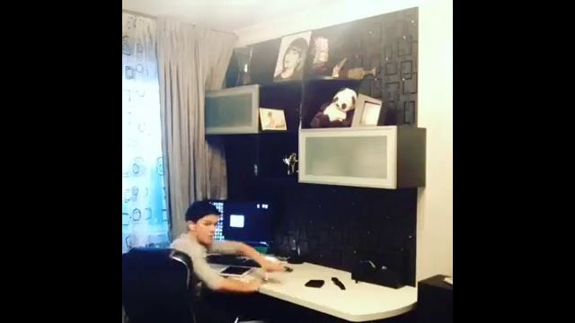 Вот почему дома я больше не слушаю рэп в наушниках