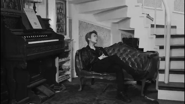 JINHO (Pentagon) – SOFA (Crush cover) (MAGAZINE HO #16)