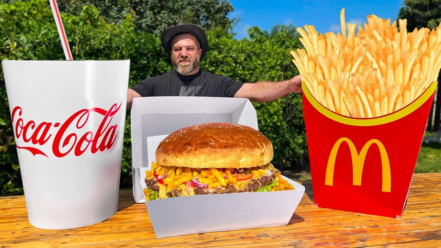 Эпический вызов McDonalds! Приготовление огромного комбо Биг Мака
