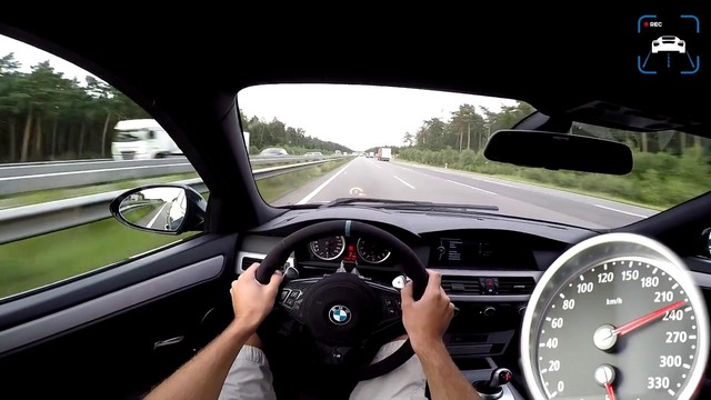 BMW M5 по немецкому автобану