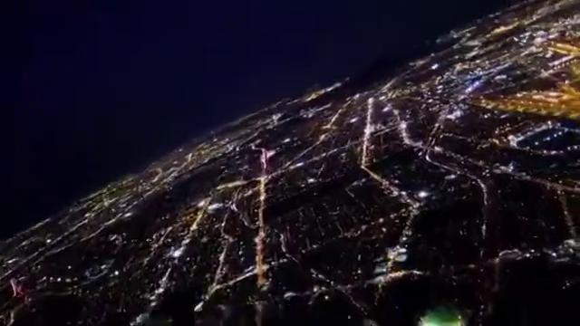 Приземление в Лос-Анджелесе (вид из кабины пилота)