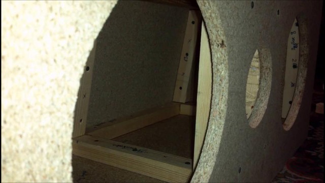 Сабвуфер на основе двух динамиков 75гдн