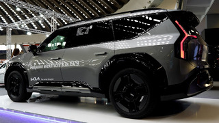 NEW 2024 Kia EV9 Modern Luxury 7 Seater SUV – Exterior and Interior 4K