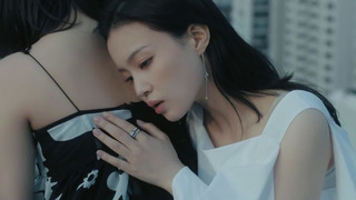 LEE HI (이하이) – ‘Holo (홀로)’ Official MV