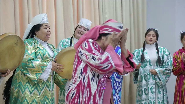 «Durdona» folklor etnografik Xalq jamoasi