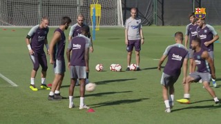 Barça players start week with Monday training