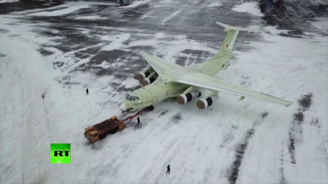 Летающий танкер Ил-78М-90А впервые поднялся в небо