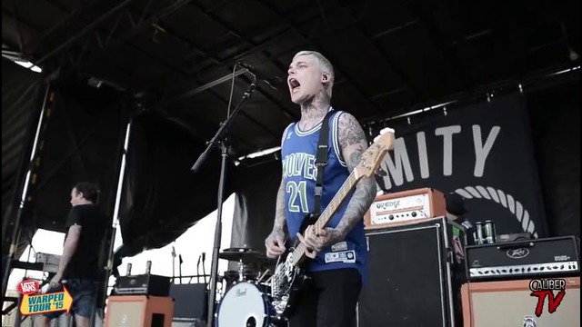 The Amity Affliction – Lost & Fading (LIVE! Vans Warped Tour 2015)