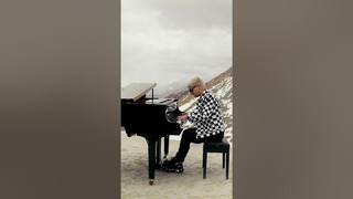 Highest altitude piano performance – 5,375 metres (17,634.5 feet) by Davide Locatelli