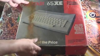 Компьютер Atari 65XE