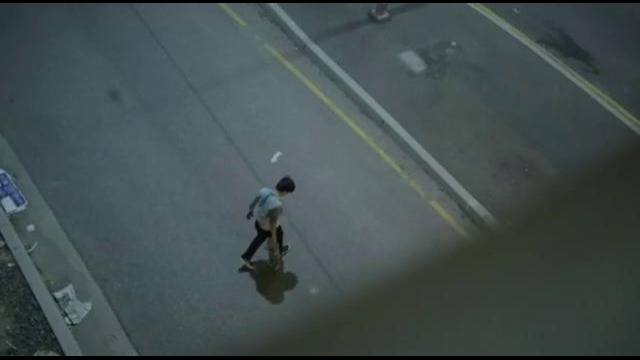 Deftones – Romantic Dreams (Official Video 2013!)