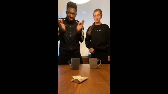 Защитник Баварии проиграл 50 евро, попытавшись разыграть свою девушку – iSport.ua