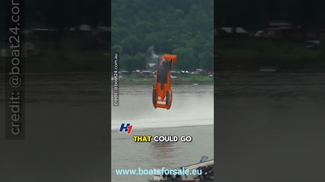 Hydroplane up in the air