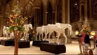 Бумажная композиция «Олимпийские лошади: мечты о золоте» (для DNA)