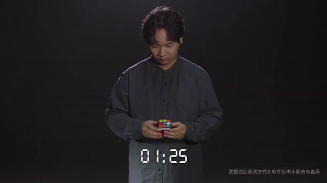 Xiaomi Mi 10 поставил рекорд по сборке кубика Рубика