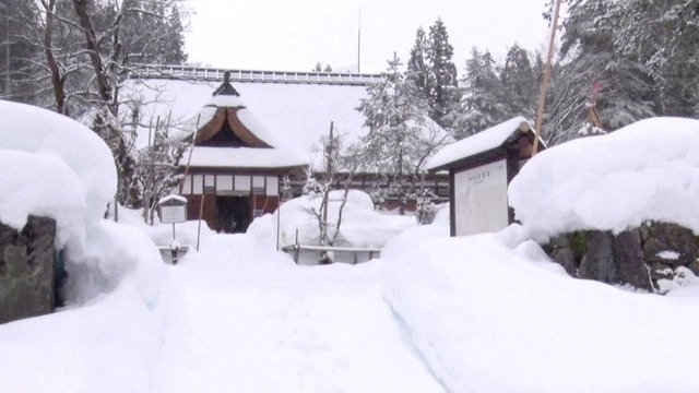 В Японии растёт число жертв сильных снегопадов