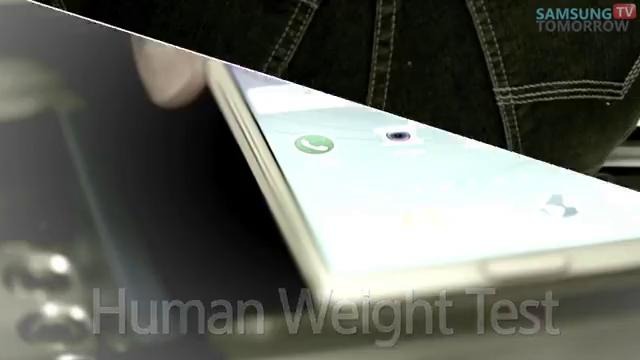 Samsung Galaxy Note 4 Endures the Gluteus Maximus