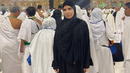 Taniqli xonanda ham UMRA safarida. O’zbek xalqi haqqida dou qilmoqda