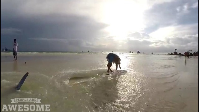 Epic skimboarding session! | People are Awesome