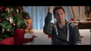 Месси и Азар снялись в рождественской рекламе FIFA 15