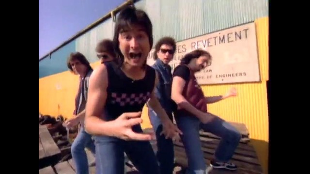 Journey – Separate Ways (Worlds Apart)