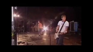 Blink 182 – What’s My Age Again at Reading Festival 2000