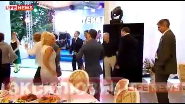 Дмитрий Медведев танцует Эксклюзив