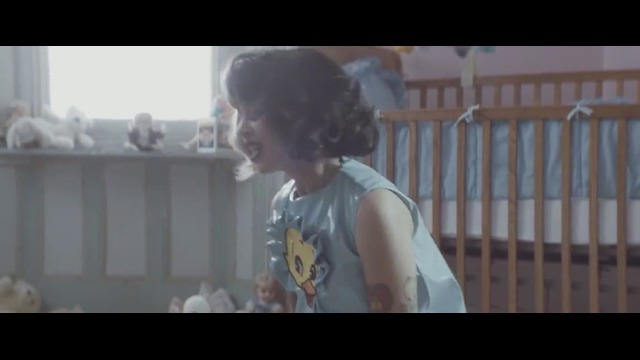 Melanie Martinez – Cry Baby (Official Video 2016!)