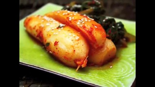 Korean Food: Bachelor Radish Kimchi (총각 김치)