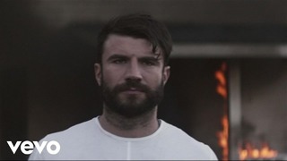 Sam Hunt – Break Up In A Small Town (Official Music Video)