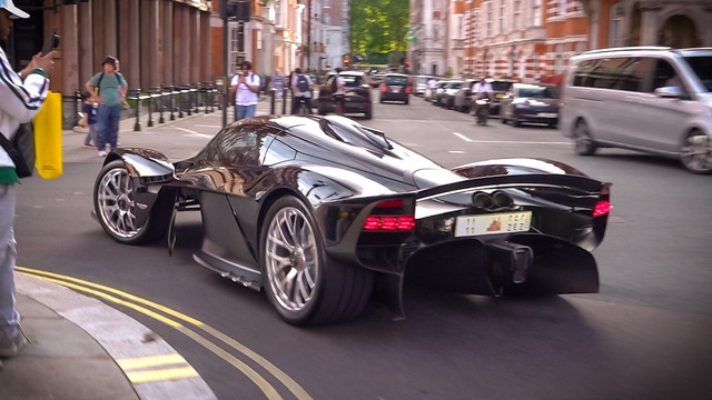 Supercars in London 2026 #CSATW852