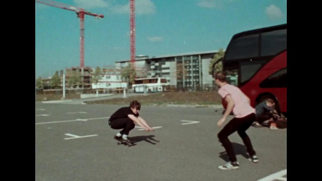 Circa Waves – Fossils (Official Video)