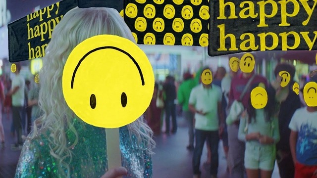 Paramore – Fake Happy (Official Video 2017!)